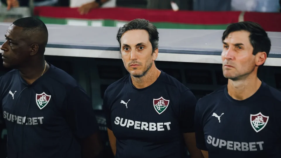 Fluminense demite Zubeldía após empate na Libertadores