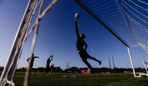 Sport x América-MG: confronto decisivo às 19h30 na Ilha do Retiro