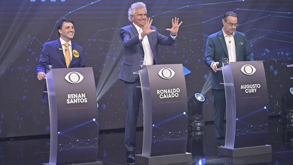 Primeiro debate presidencial da Band tem ataques a Lula e Flávio Bolsonaro, propostas para segurança e embates sobre educação