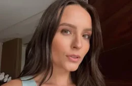 Larissa Manoela deixa filme de Carmen Miranda após mudança nas gravações