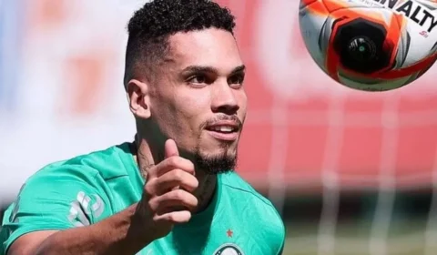 Palmeiras freia volta de Paulinho e mantém cautela