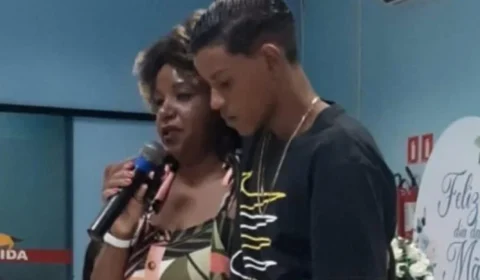 Mãe se despede de jovem de 19 anos morto após tentativa de assalto em Osasco