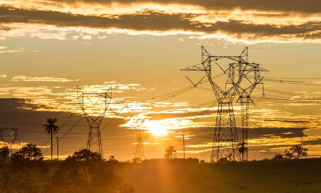 Com ágio de 76%, distribuidora de energia de Brasília é privatizada por R$ 2,5 bilhões