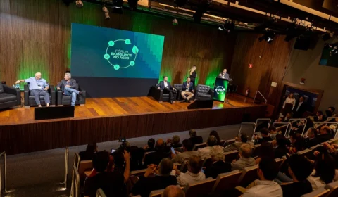 Bioinsumos ganham espaço no agro e colocam regulação e inovação no centro do debate