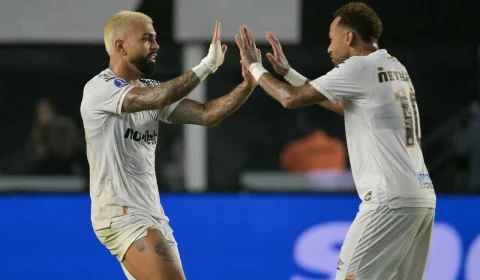 Universidad Católica e Macará duelam em jogo chave na Liga Pro