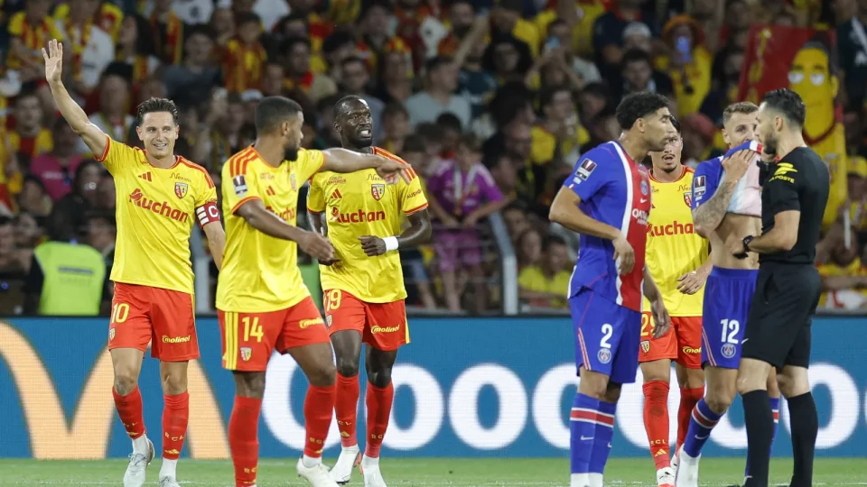 Lens x PSG : Lens vence PSG e conquista Supercopa hoje