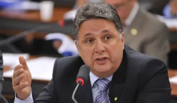 MP Eleitoral pede para barrar Garotinho e candidatura ao governo do RJ entra na mira da Justiça