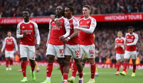 Arsenal x Como encerram pré-temporada em duelo no Emirates