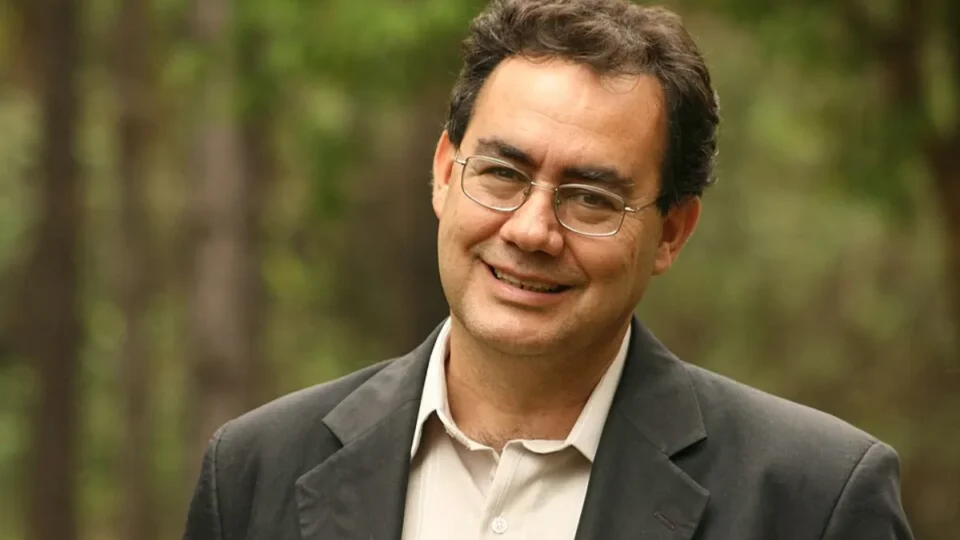 Candidato à Presidência pelo Avante, Augusto Cury chama ambiente político de “manicômio”