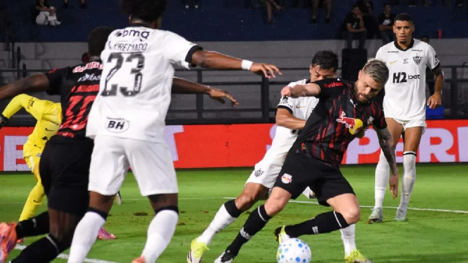 Onde assistir Bragantino x Atlético-MG hoje pela Sul-Americana