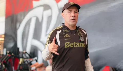 Leonardo Jardim tenta recupear confiança do Flamengo antes de duelo com o Cruzeiro