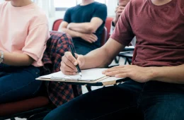Quase 64 milhões de brasileiros não concluíram a educação básica