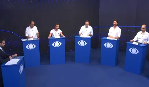 Debate da Band tem tom moderado, troca de acusações e foco na situação fiscal de Minas