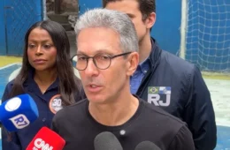 Zema visita favela pacificada e critica Lula: “Como ter segurança se o crime controla territórios?”