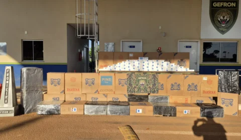 GEFRON apreende 19 mil maços de cigarros contrabandeados e causa prejuízo de R$ 190 mil no Acre