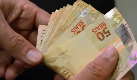 Salário de julho deve cair na conta até esta quinta-feira; veja quem pode receber depois