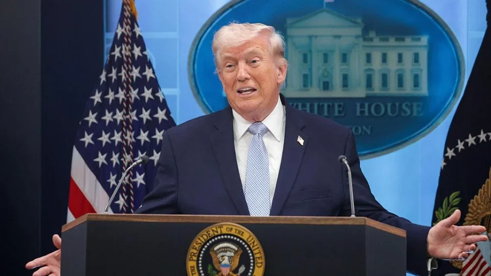 Trump sinaliza novo diálogo com Kim Jong-un e reduz exercícios militares com Coreia do Sul