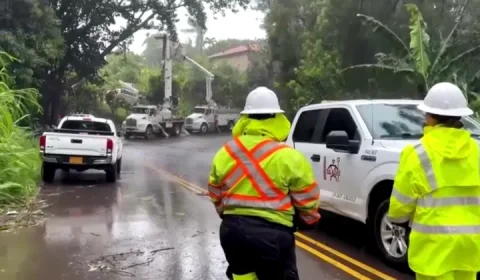 Furacão leva chuva e neve ao Havaí em fenômeno raro