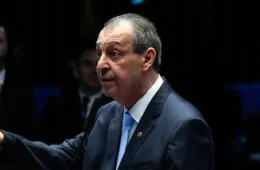 Federação liderada pelo PT oficializa apoio a Omar Aziz e reforça palanque de Lula no Amazonas