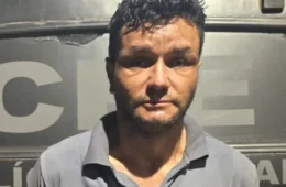 Homem que manteve ex acorrentada por cinco dias pode responder por até 9 crimes em Goiás