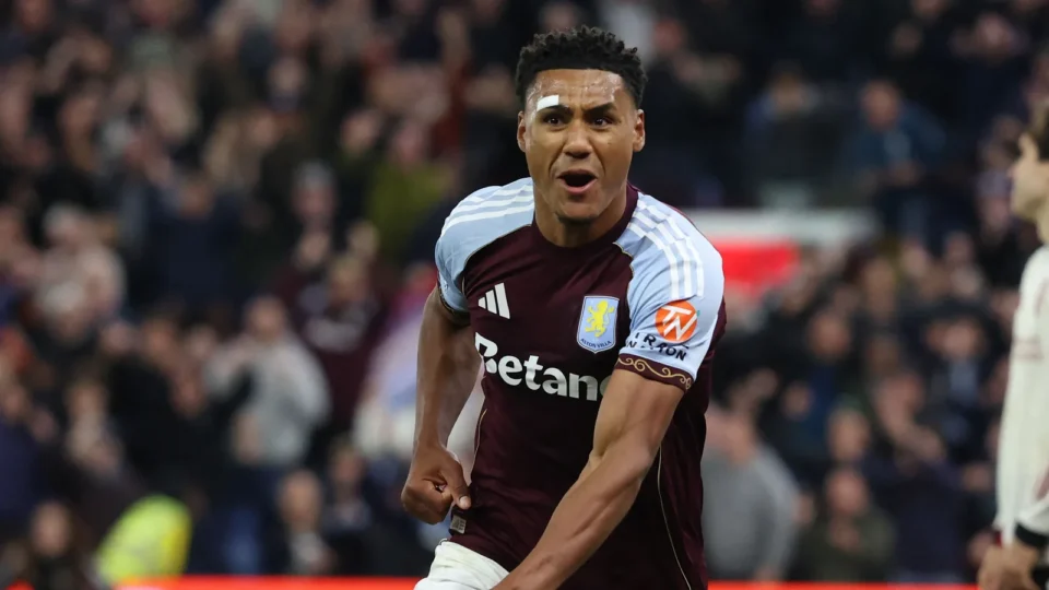 Ollie Watkins deixa Aston Villa e acerta com Al-Hilal. Nicolas Jackson será substituto
