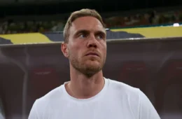 Substituição aos 26 minutos expõe primeiro atrito de Wissing no Al-Ittihad