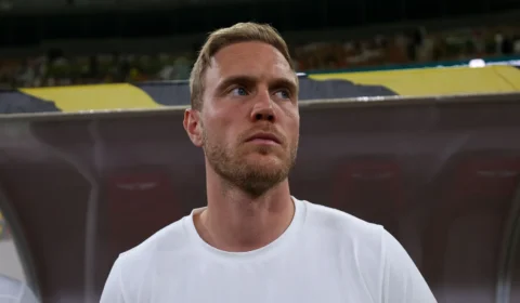 Substituição aos 26 minutos expõe primeiro atrito de Wissing no Al-Ittihad