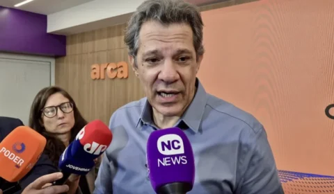 Haddad critica educação em SP e diz que Tarcísio terá de explicar queda do índice no Ideb