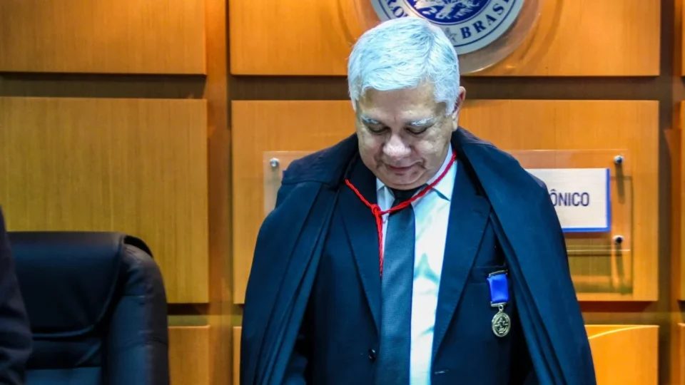 Morte do desembargador Paulo Barcellos gera luto no TJSP hoje