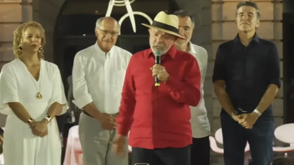 Lula volta a Belo Horizonte neste sábado para comício com mulheres