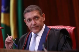 Vazamento de gás provoca incêndio na casa de presidente do TSE em Brasília