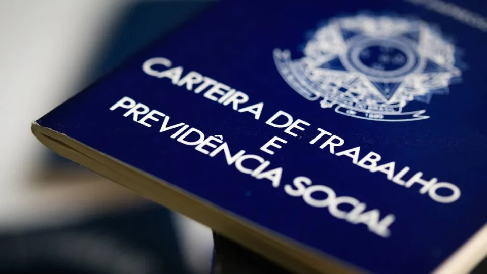 Mulheres ocupam 46,6% dos empregos formais no Brasil