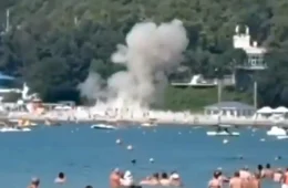 Drone explode em praia lotada na Rússia, mata 7 pessoas e deixa dezenas de feridos; vídeo é impressionante