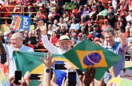 “Na ditadura, me deixaram ir ao enterro da minha mãe. Na democracia, não pude ver o do meu irmão”: lula compara prisões