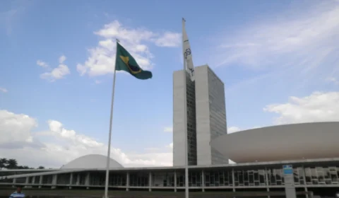 Pesquisas ao Senado mostram disputa acirrada em 6 estados para 2026
