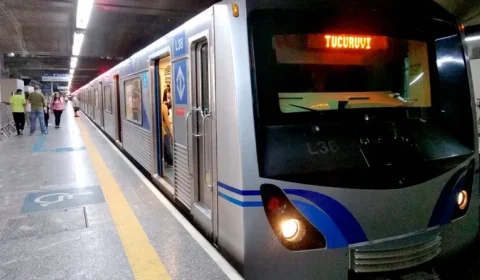 Metrô de São Paulo funciona 24 horas neste fim de semana