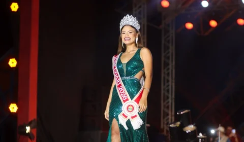 Miss e Mister Coari 2026 são eleitos em noite de celebração e show nacional de Mari Fernandez