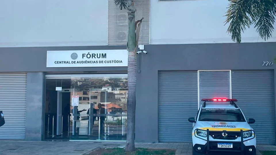 Pai suspeito de agredir bebê de cinco meses continuará preso em BH
