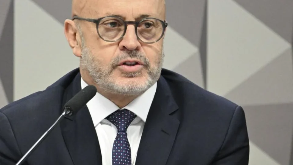 PGR diz que PF não identificou negócio fechado entre “Careca do INSS” e governo