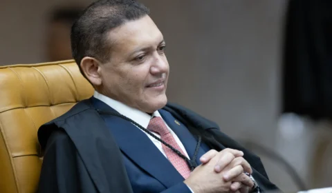 TSE reúne ministros para discutir regras sobre uso de IA nas eleições