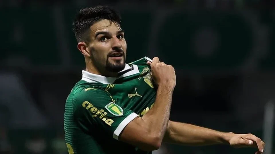 Palmeiras toma decisão sobre Flaco López após proposta milionária