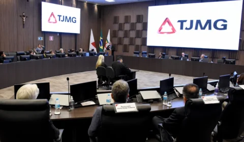 Sindicatos pressionam TJMG por reajuste enquanto TJSP expande estrutura