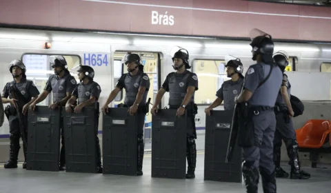 Greve da CPTM leva PM a reforçar policiamento em estações de São Paulo