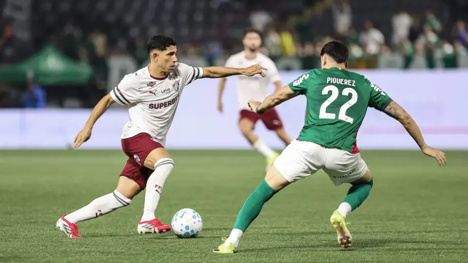 Fluminense x Palmeiras se enfrentam hoje no Maracanã às 16h30