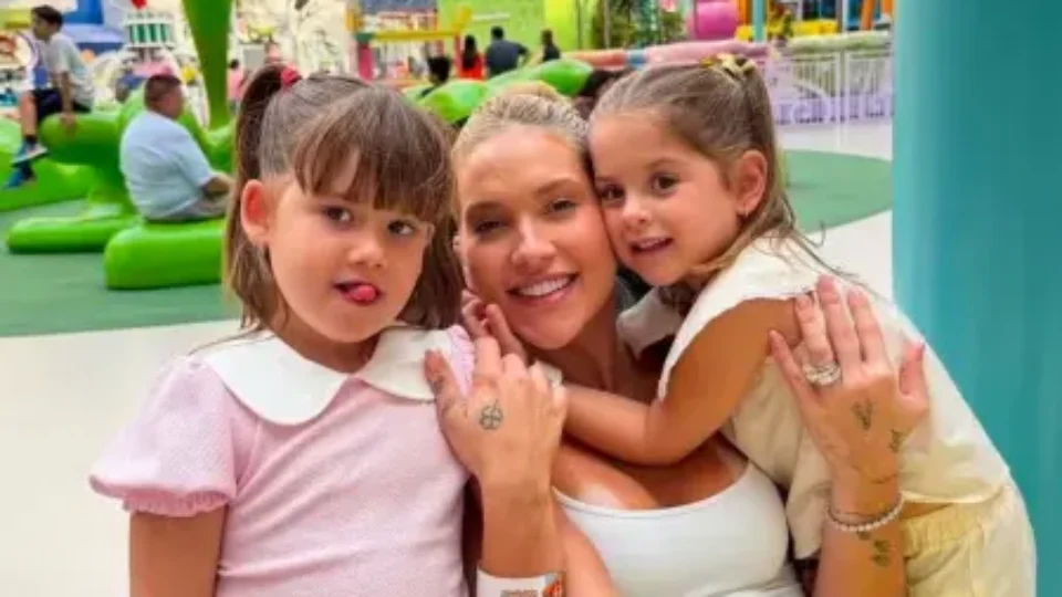 Virginia anuncia pausa nas redes sociais após cirurgias das filhas e preocupa seguidores