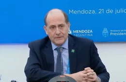 Brasil rebaixa relação e Argentina retira embaixador após ataques