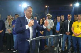 “Prometeu picanha, entregou imposto”: Tarcísio mira Haddad e critica governo federal