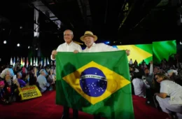 Alckmin ironiza críticas às urnas: ‘Não aceitam voto de argentino nem americano