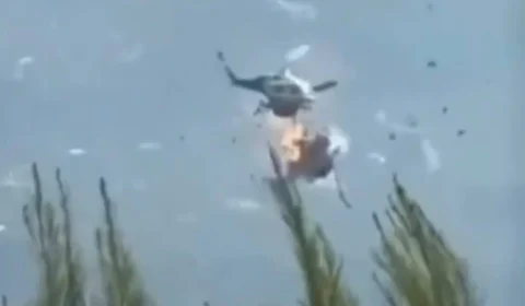 Colisão entre helicópteros durante combate a incêndios deixa dois mortos na Grécia