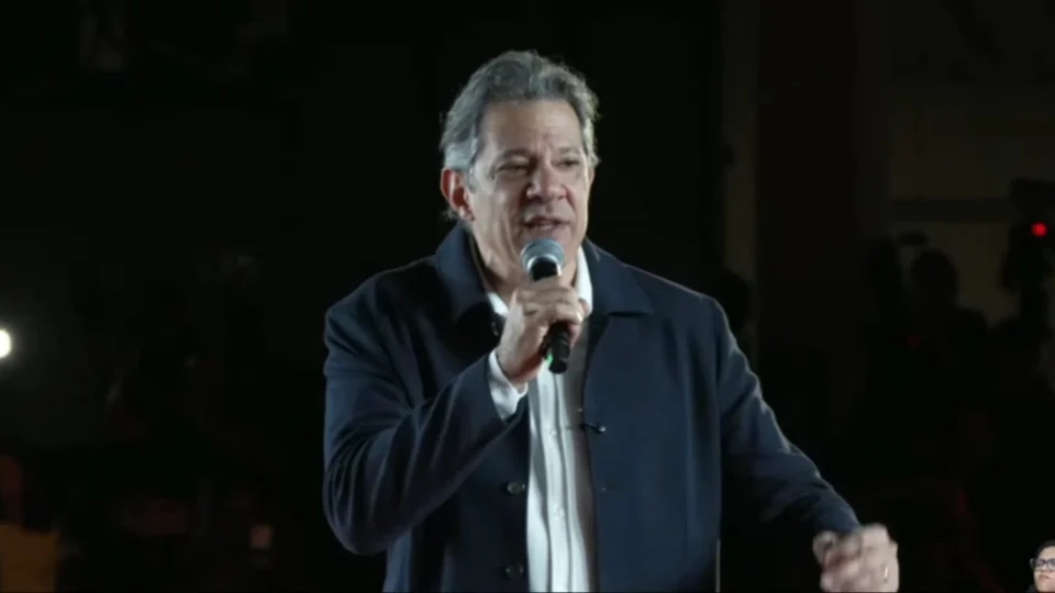 Haddad diz que Lula é “motivo de inveja no mundo” e reforça defesa da chapa com Alckmin